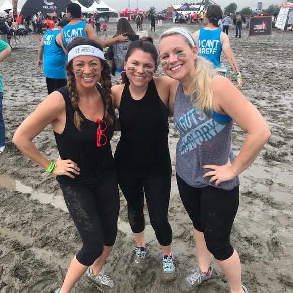 Meet your Posher, Amanda - Picture 5 of 8